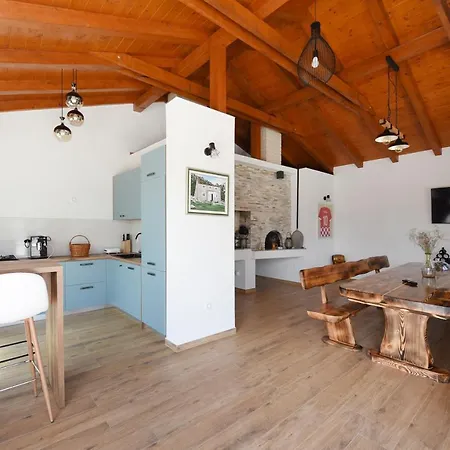 Luka Zaton Obrovacki