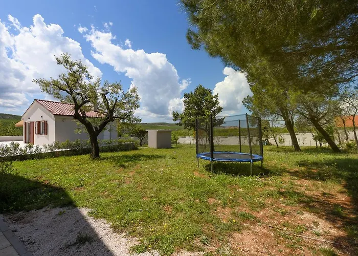 וילה Luka Zaton Obrovacki